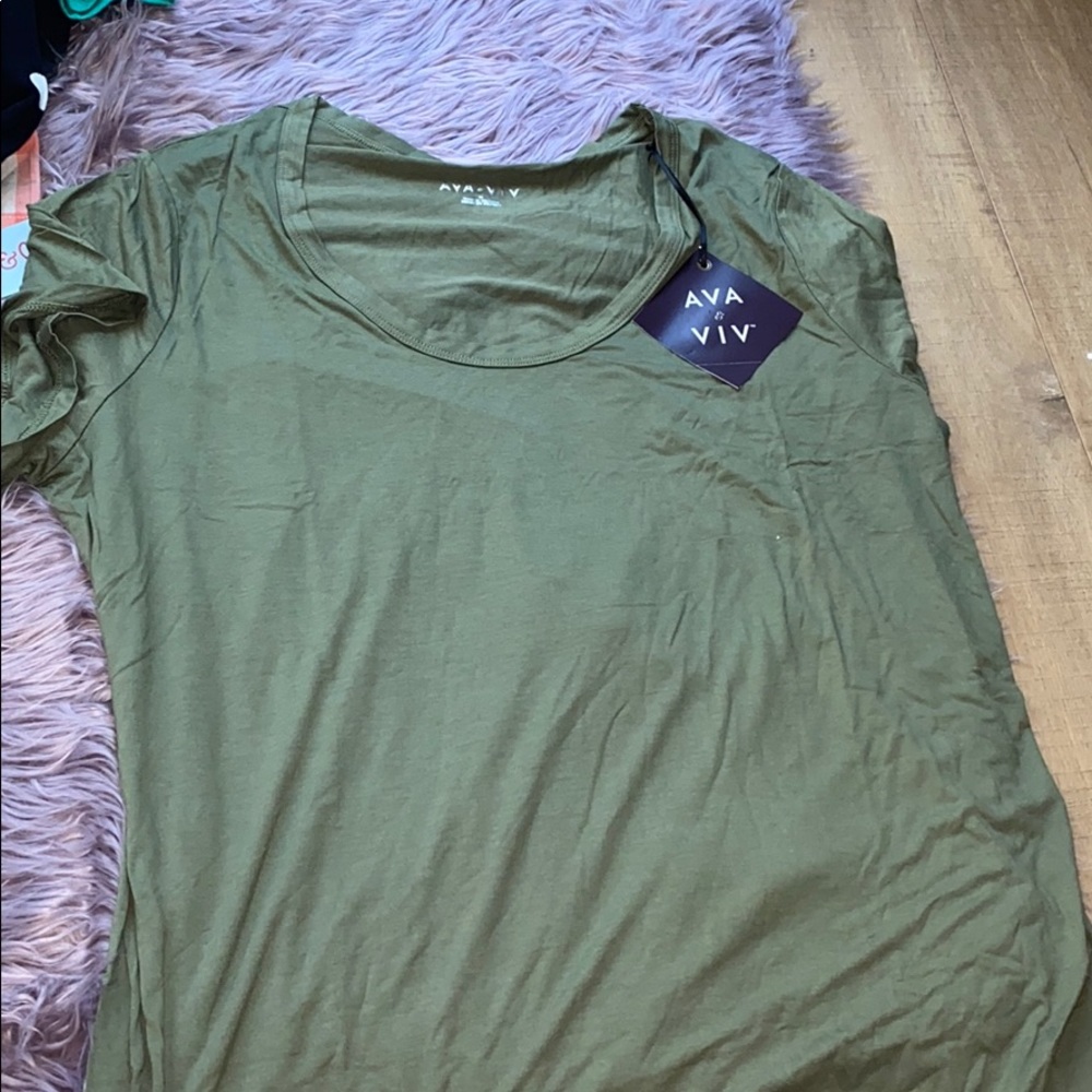 Women’s basic plus size top